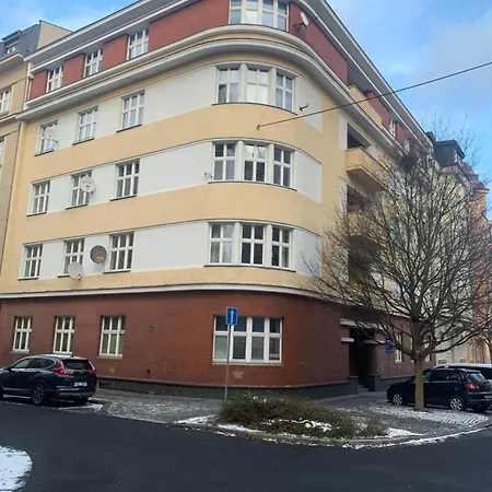 Karla Capka Апартаменты